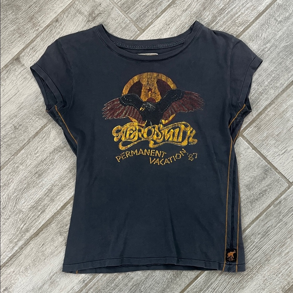 Women’s Vintage Band T-shirt